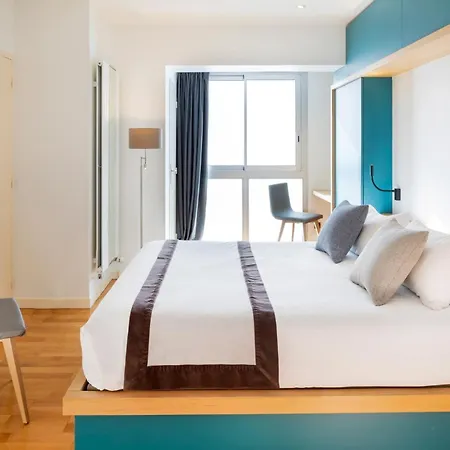 Du Commerce Hotel 3*