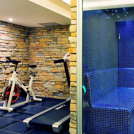 Du Commerce Hotel 3*