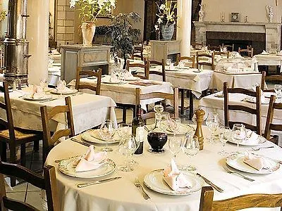 Du Commerce Hotel 3*