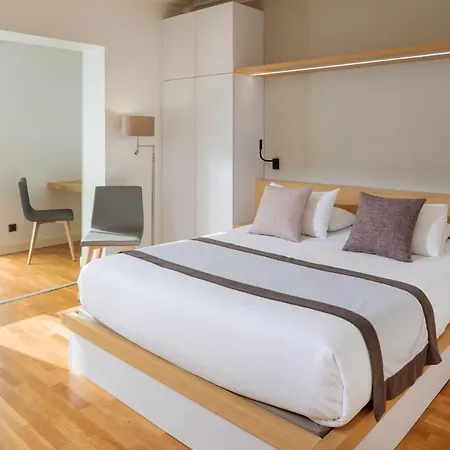 Hotel Du Commerce 3*